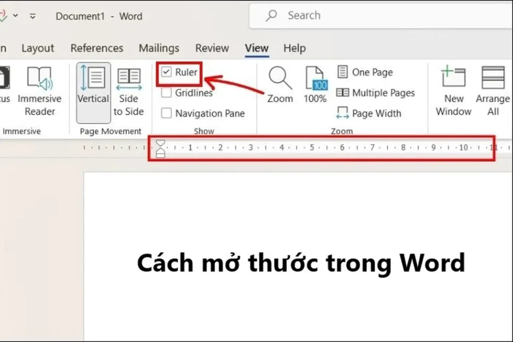 View → Ruler để bật thước ngang.