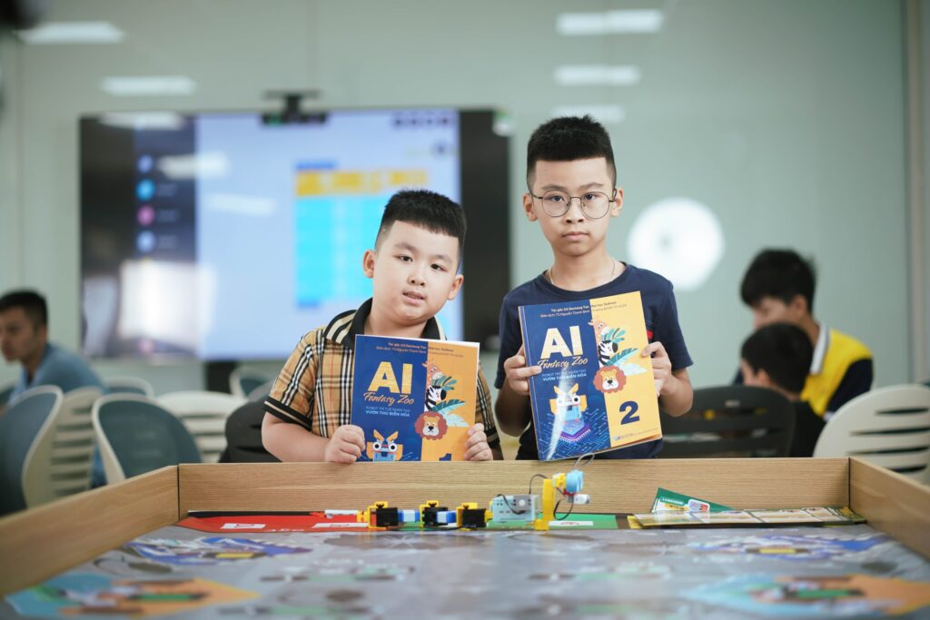 Lựa chọn khóa học phù hợp với bé với AI ROBOTIC